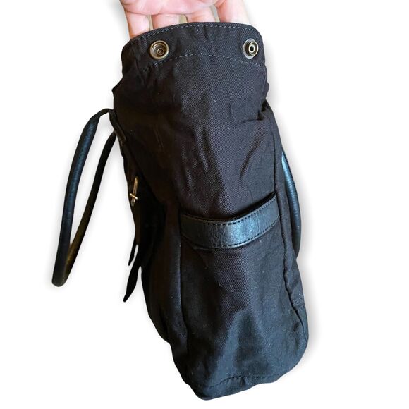 Burberry Black Large Side Snap With Strap Rivet Tote Purse - Picture 4 of 10